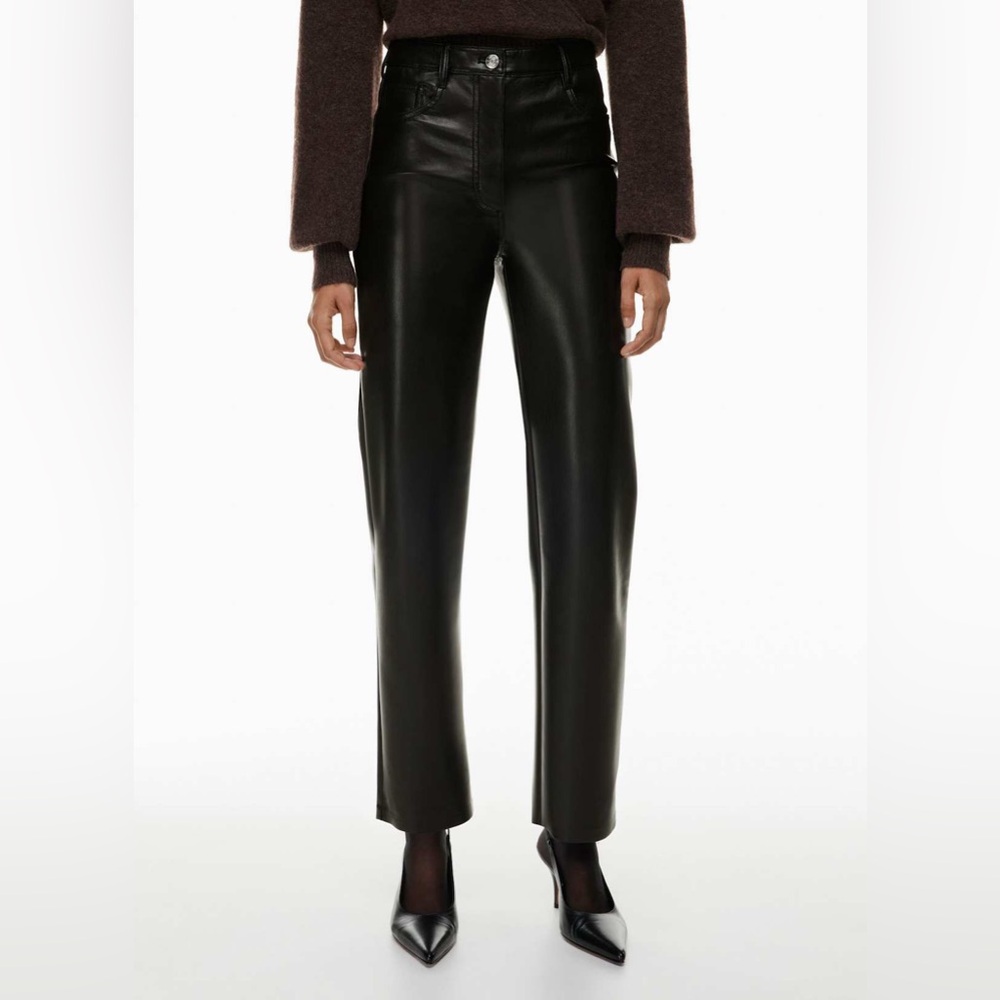 Aritzia Black High-Waisted Pants